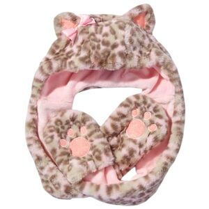 Children’s Fuzzy Leopard Headscarf - NWT